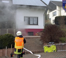 2015-01-17 Feueralarm Wohnungsbrand in Oberbrechen