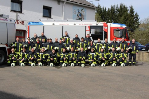 Mitglieder der Einsatzabteilung Feuerwehr Niederbrechen