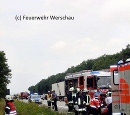2013-08-09 TH Verkehrsunfall BAB 3 Ri FFM km 120