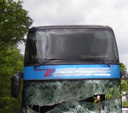 2013-05-10 Hilfeleistung: Unfall mit Reisebus BAB 3 Fahrtrichtung Frankfurt